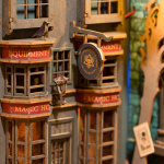 Бук Нук Robotime Rolife Magic House TGB03. Изображение №4