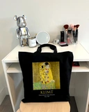 Екошопер Bookopt KLIMT - Поцілунок. Чорний (ВК4064). Изображение №4