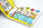 What's on My Farm? (A slide-and-find book with flaps). Зображення №2