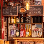 Бук Нук  Kits  Cheers Bar & Dining DG173. Изображение №2