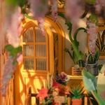 Бук Нук Robotime Rolife Garden House TGB06. Зображення №3 Бук Нук Robotime Rolife Garden House TGB06. Зображення №3