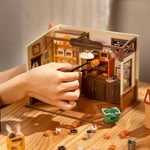 Конструктор 3D міні-будинок Robotime Rolife Becka‘s Baking House DG161. Изображение №3